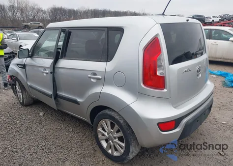 2013 Kia Soul z USA, uszkodzony, nr VIN KNDJT2A50D7767765